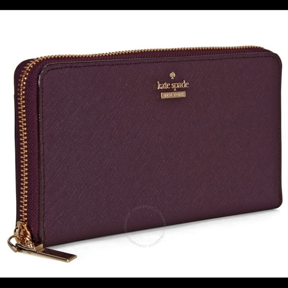 Kate Spade Maia Travel Wallet